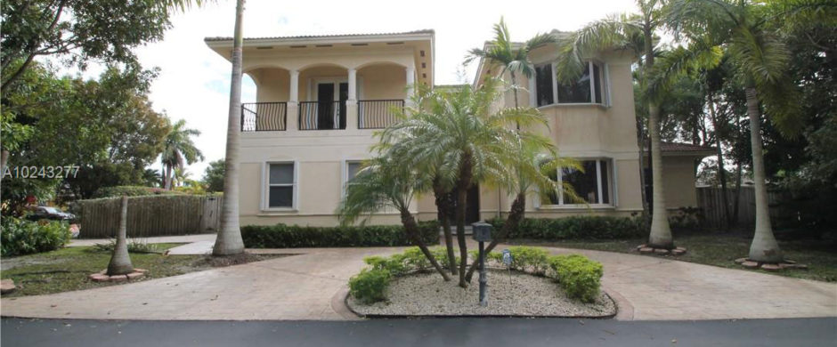 SOLD! – 8080 SW 172nd Ter – Palmetto Bay